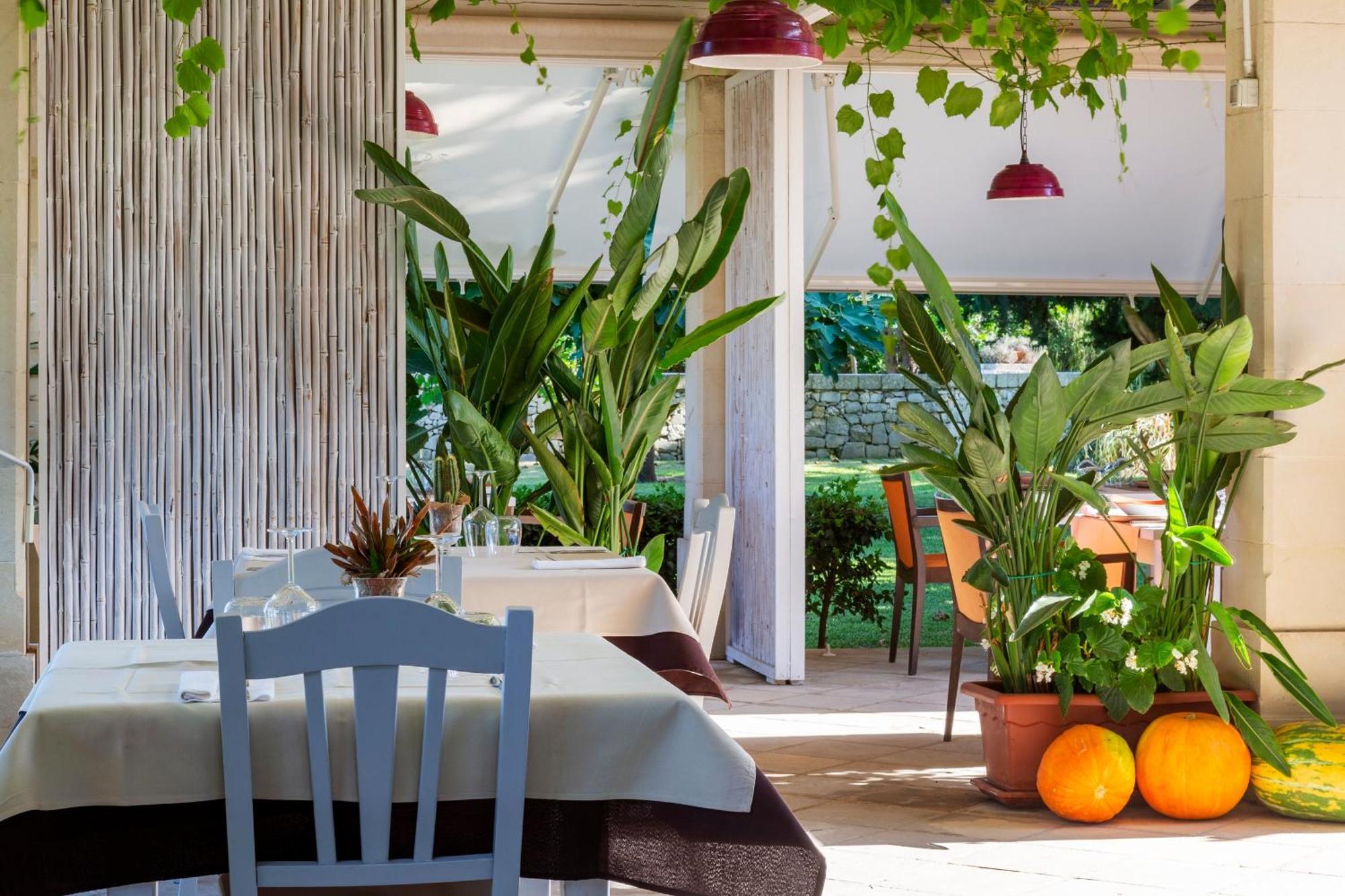 Masseria L'Uliveto Agri Resort Otranto Exterior photo
